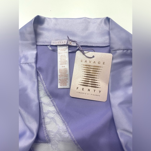 NWT Savage X Fenty Lavender Purple Satin Robe with Lace Lightening Bolt 2x/3x - Picture 2 of 11